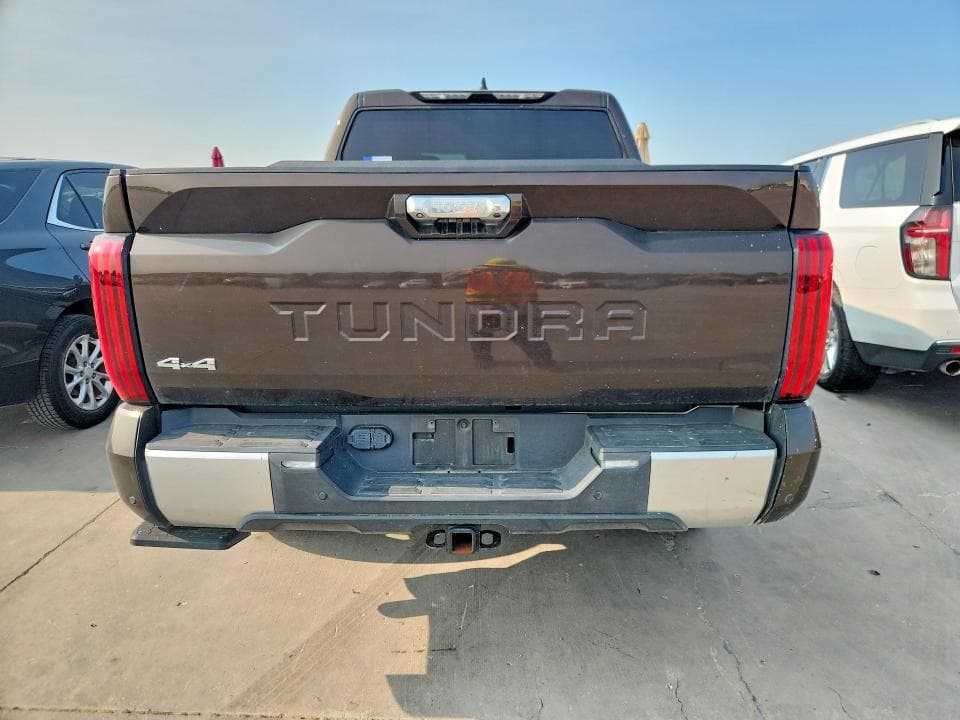 2024 TOYOTA TUNDRA CREWMAX LIMITED 6