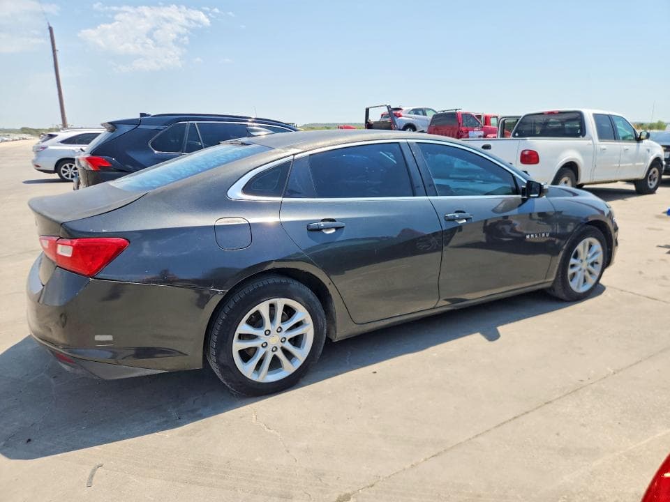 2017 CHEVROLET MALIBU LT 3