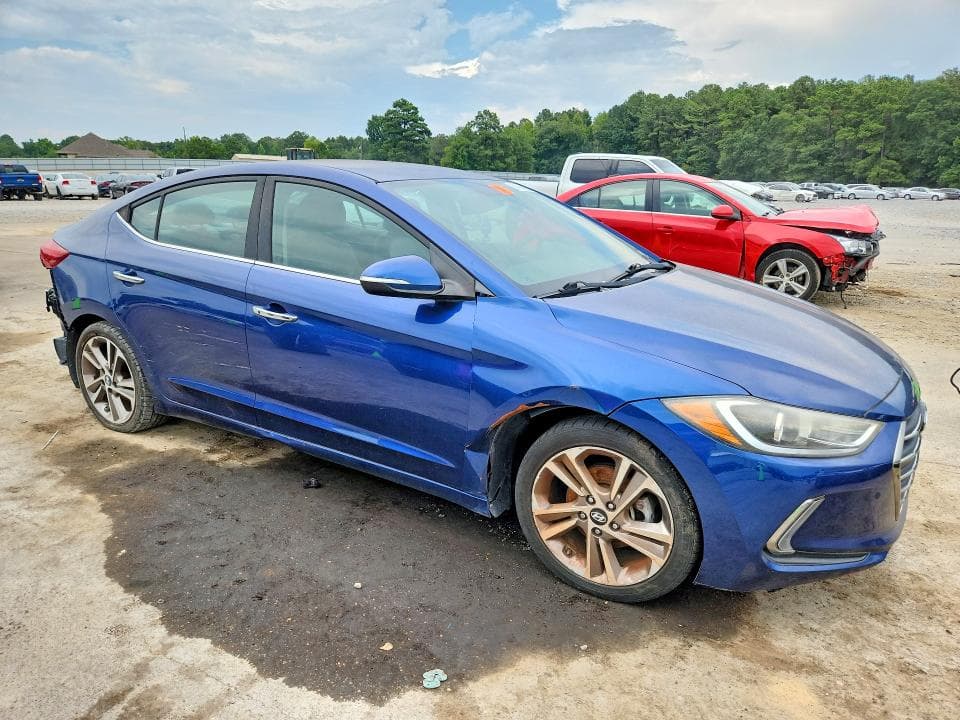 2017 HYUNDAI ELANTRA LIMITED 4