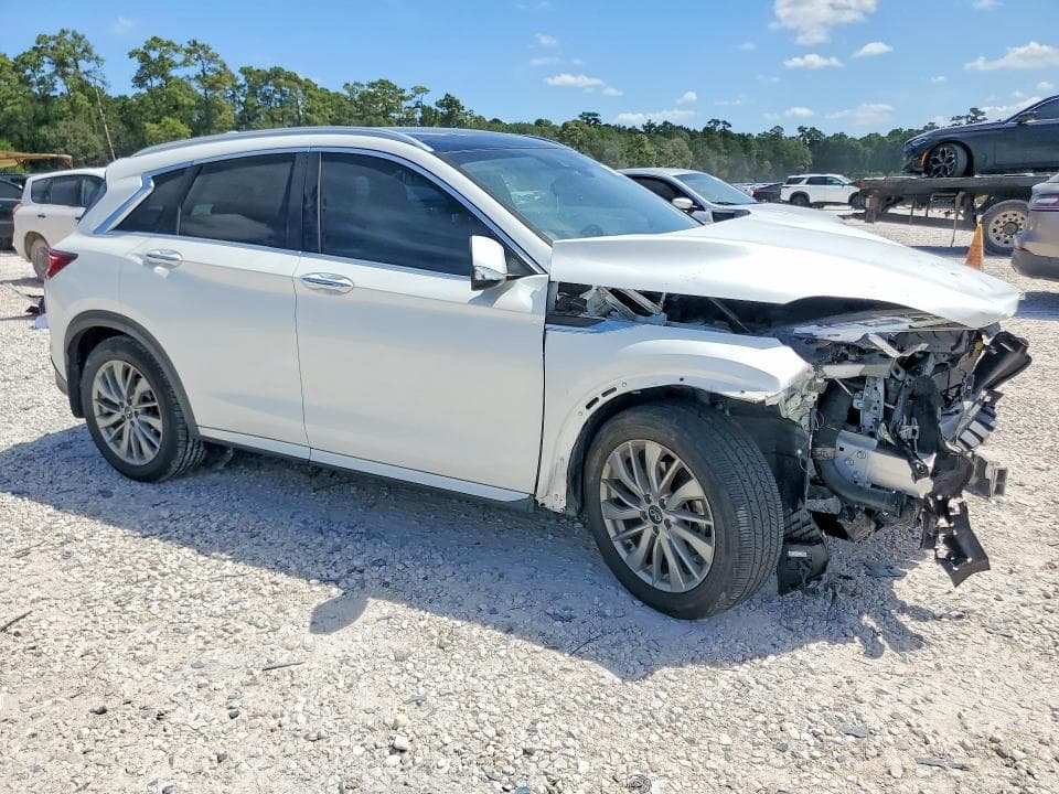 2024 INFINITI QX50 LUXE 4