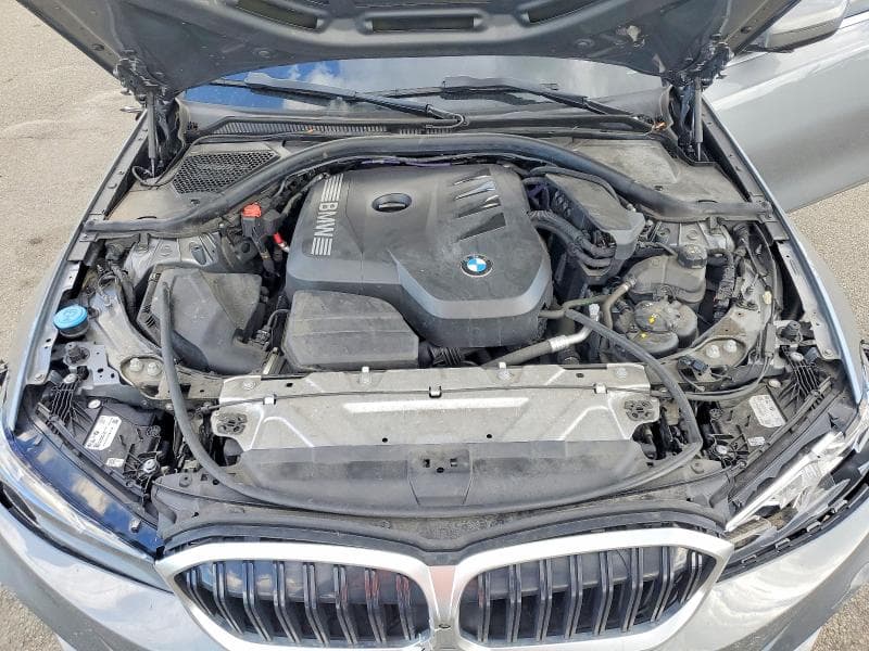 2025 BMW 330XI 11