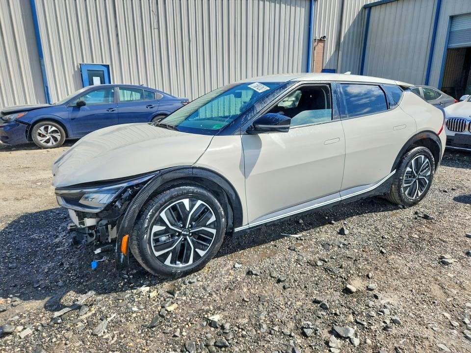 2023 KIA EV6 WIND - 1