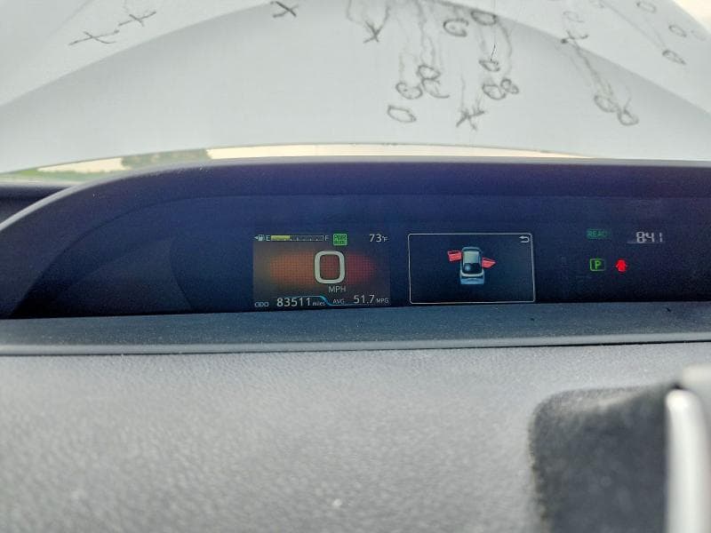 2021 TOYOTA PRIUS LE 9