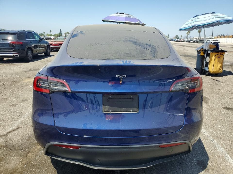 2023 TESLA MODEL Y 6