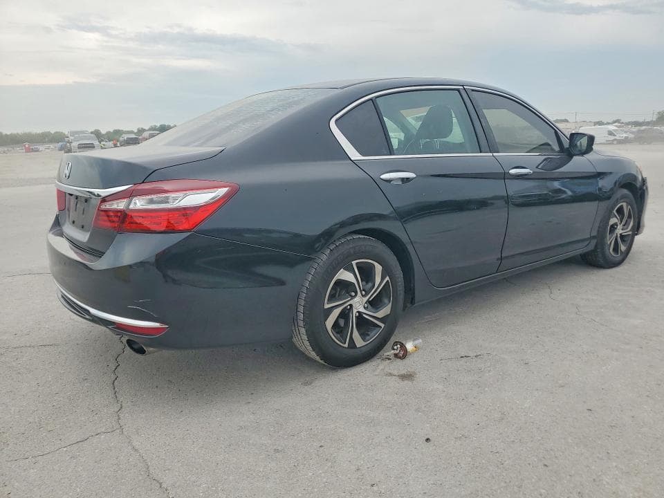 2017 HONDA ACCORD LX 3