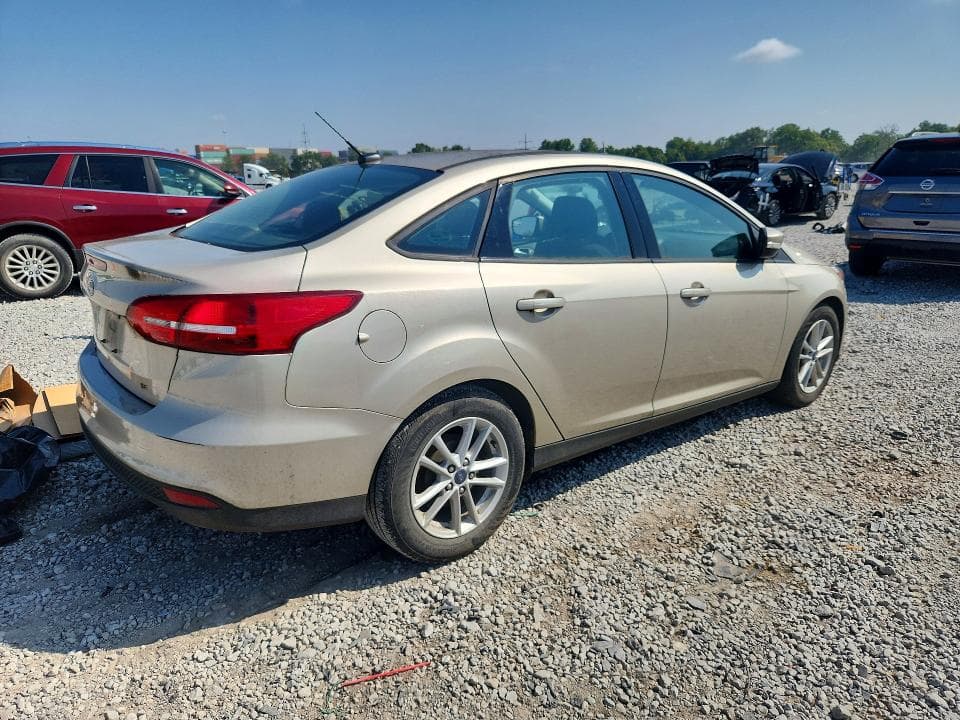 2017 FORD FOCUS SE 3