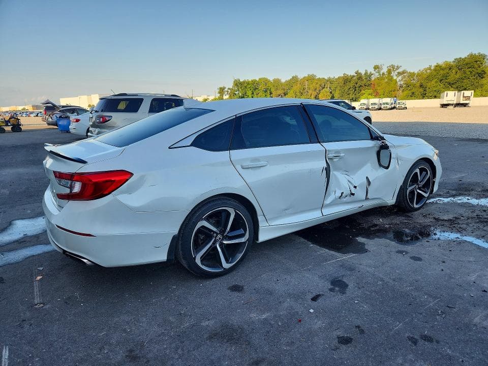 2020 HONDA ACCORD SPORT 3