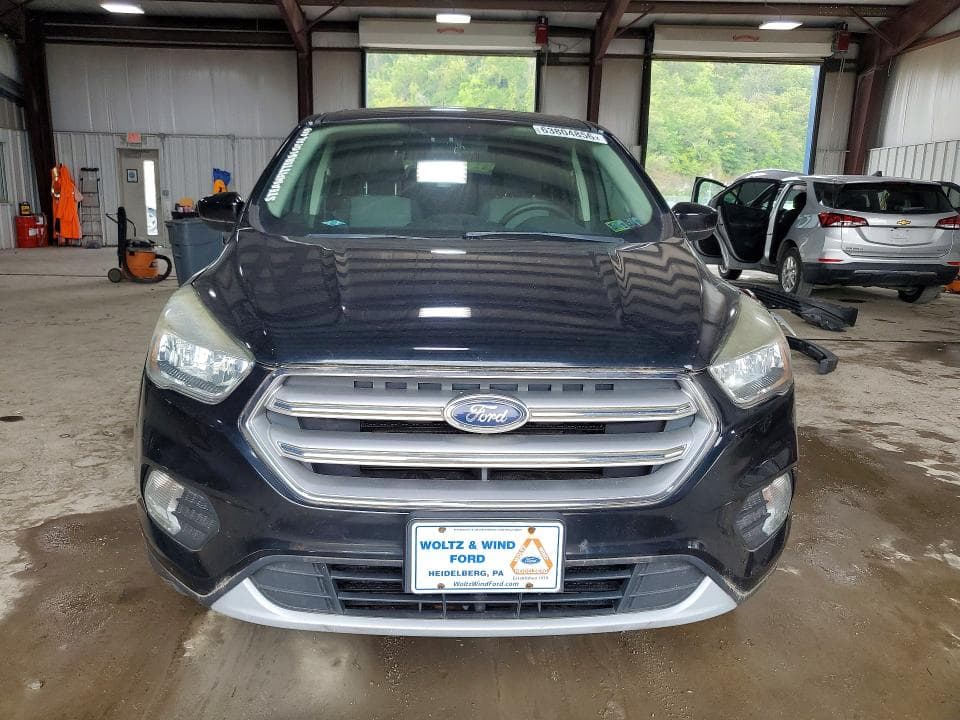 2017 FORD ESCAPE SE 5