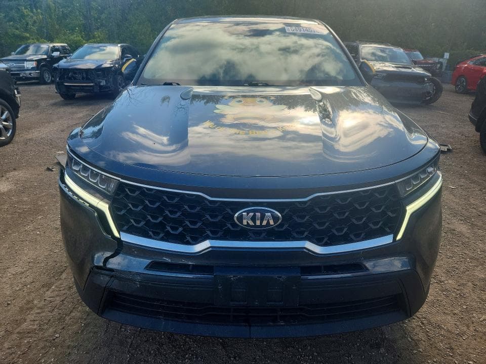2021 KIA SORENTO LX 5