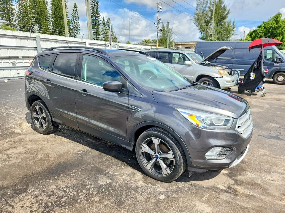 2018 FORD ESCAPE SEL 4