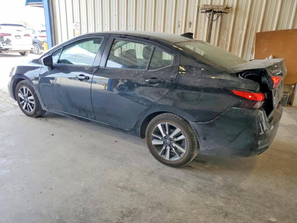 2021 NISSAN VERSA SV 2
