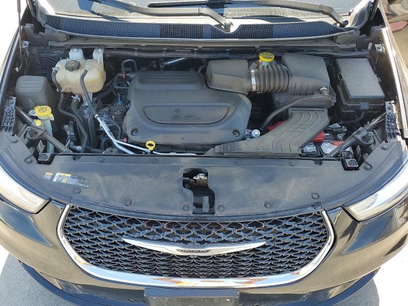 2023 CHRYSLER PACIFICA TOURING L 12