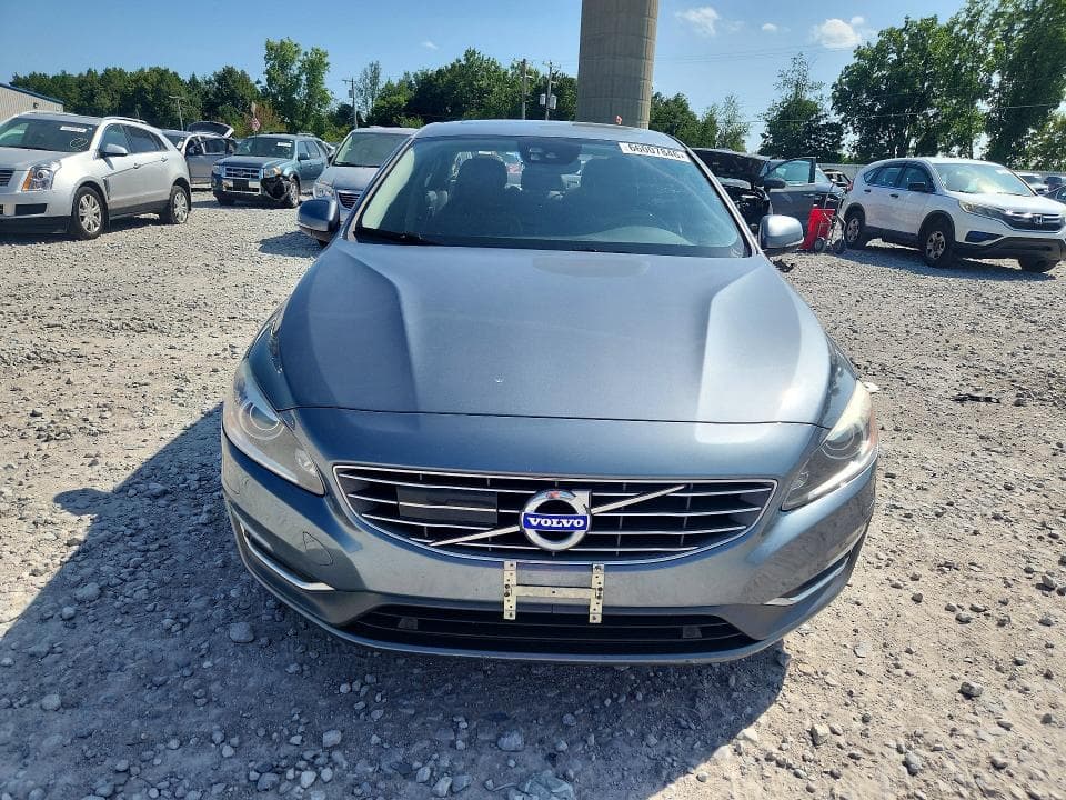 2017 VOLVO S60 PLATINUM 5
