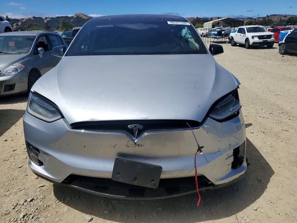 2018 TESLA MODEL X 5