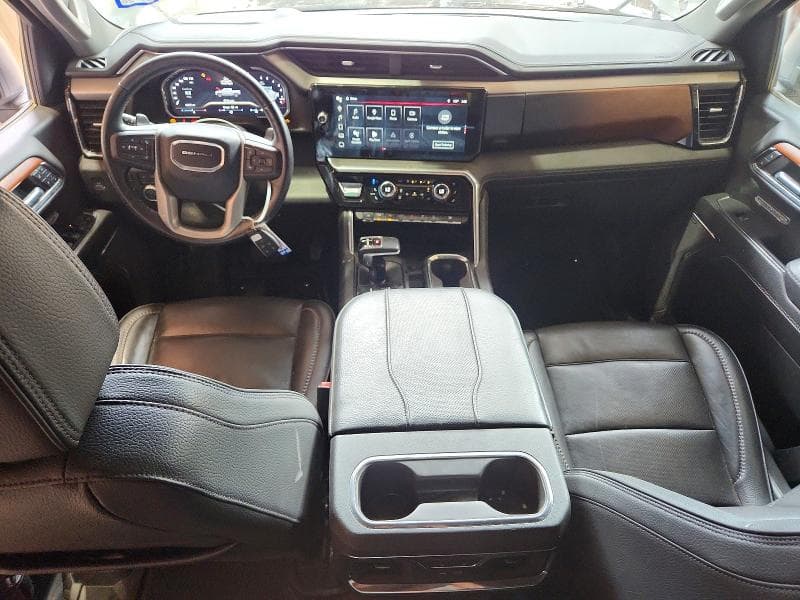 2023 GMC SIERRA K1500 DENALI 8