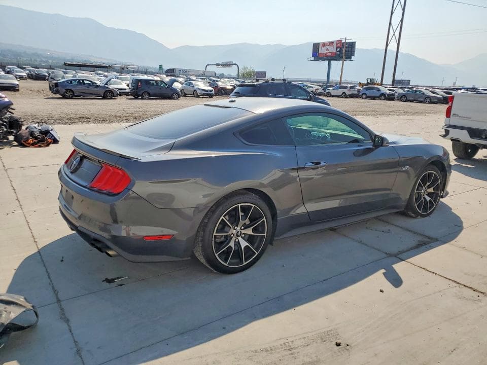 2020 FORD MUSTANG 3