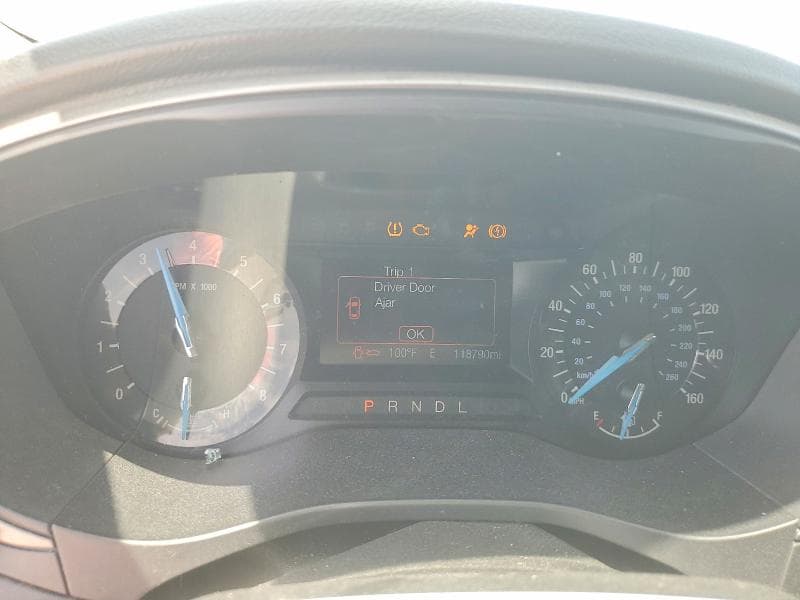 2017 FORD FUSION SE 9