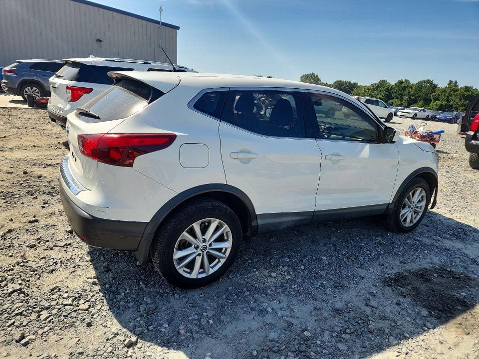 2019 NISSAN ROGUE SPORT S 3