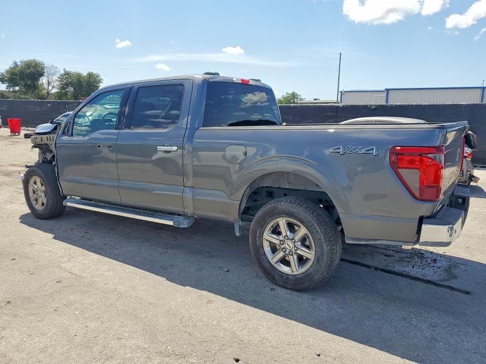 2024 FORD F150 XLT 2