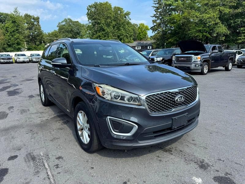 2018 KIA SORENTO LX 4