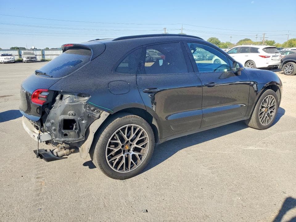 2017 PORSCHE MACAN S 3