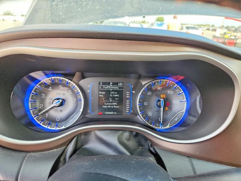 2019 CHRYSLER PACIFICA TOURING L 9