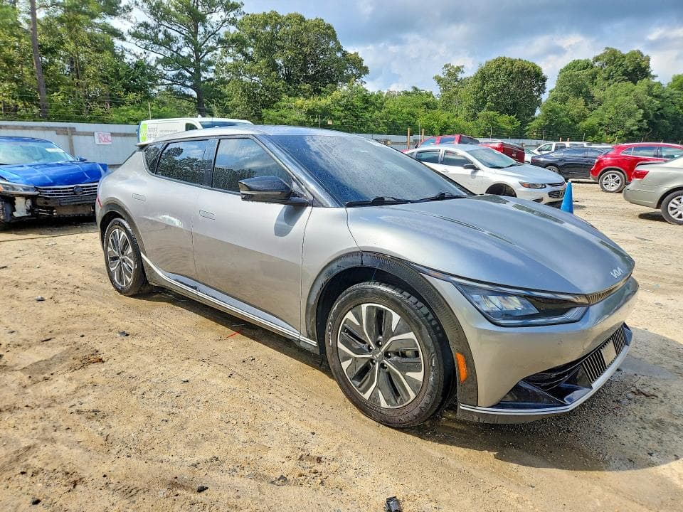 2023 KIA EV6 WIND 4
