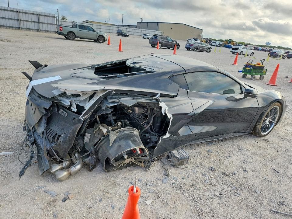 2023 CHEVROLET CORVETTE STINGRAY 2LT 3