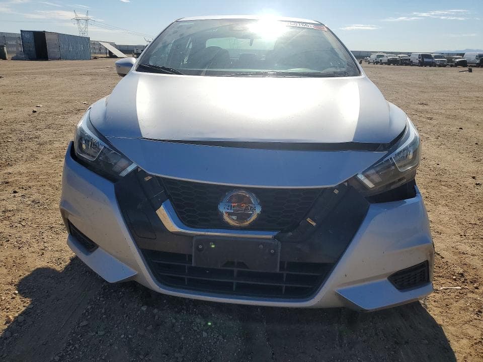 2021 NISSAN VERSA SV 5
