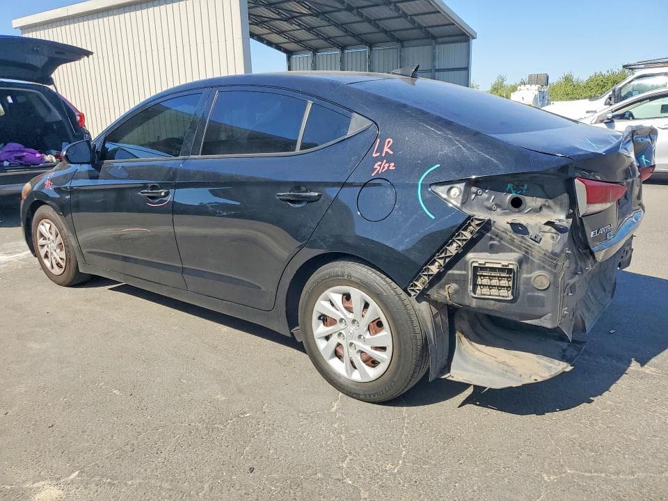 2017 HYUNDAI ELANTRA SE 2