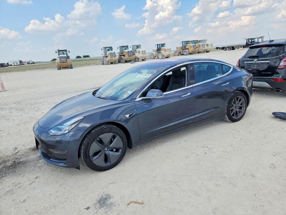 2018 TESLA MODEL 3 - 1