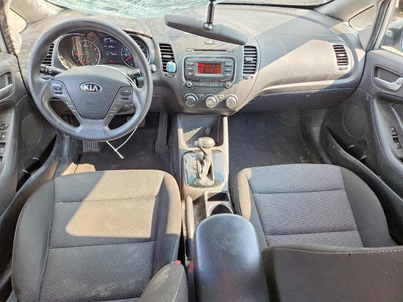 2017 KIA FORTE LX 8