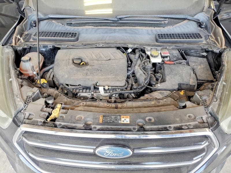 2017 FORD ESCAPE SE 12