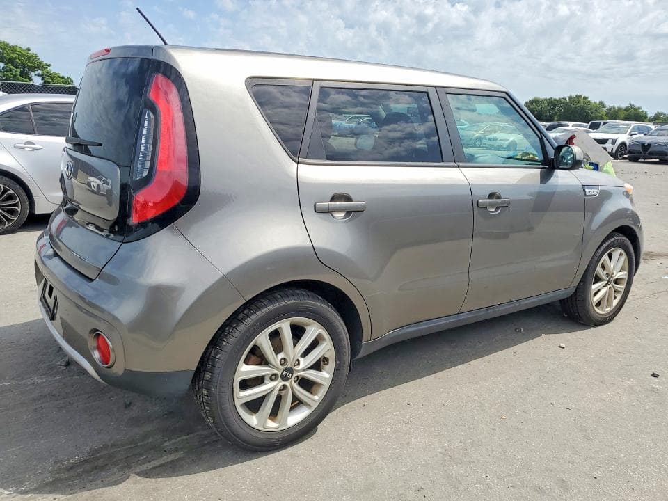 2017 KIA SOUL + 3