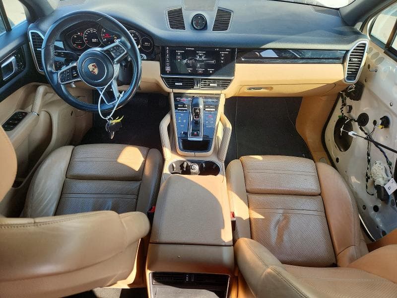 2019 PORSCHE CAYENNE 8