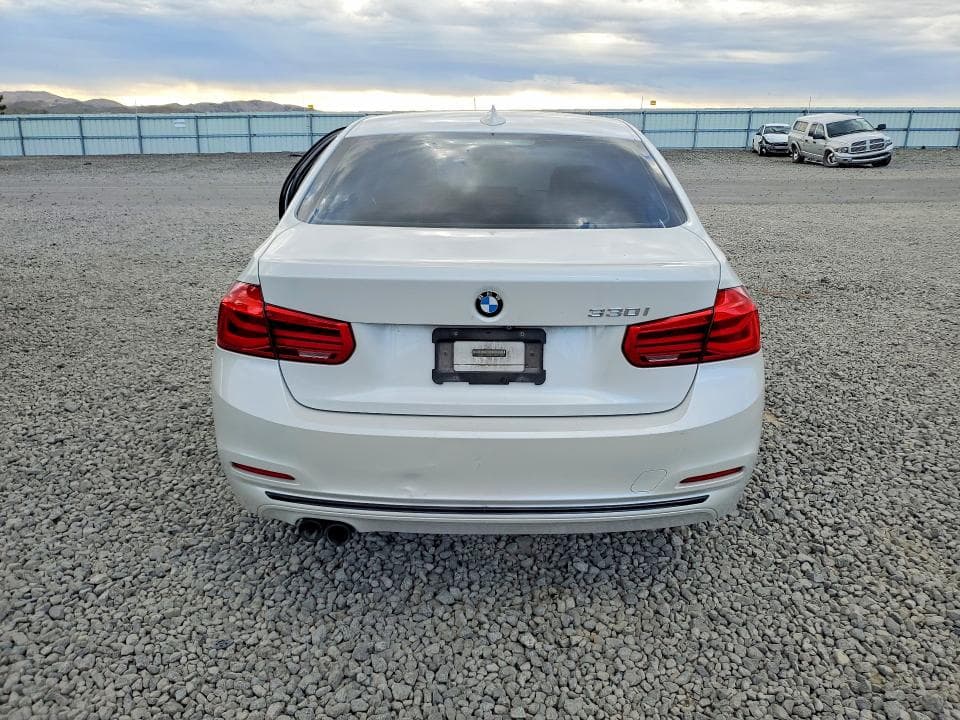 2018 BMW 330 I 6