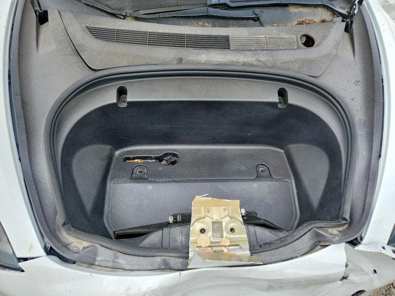 2020 TESLA MODEL 3 11
