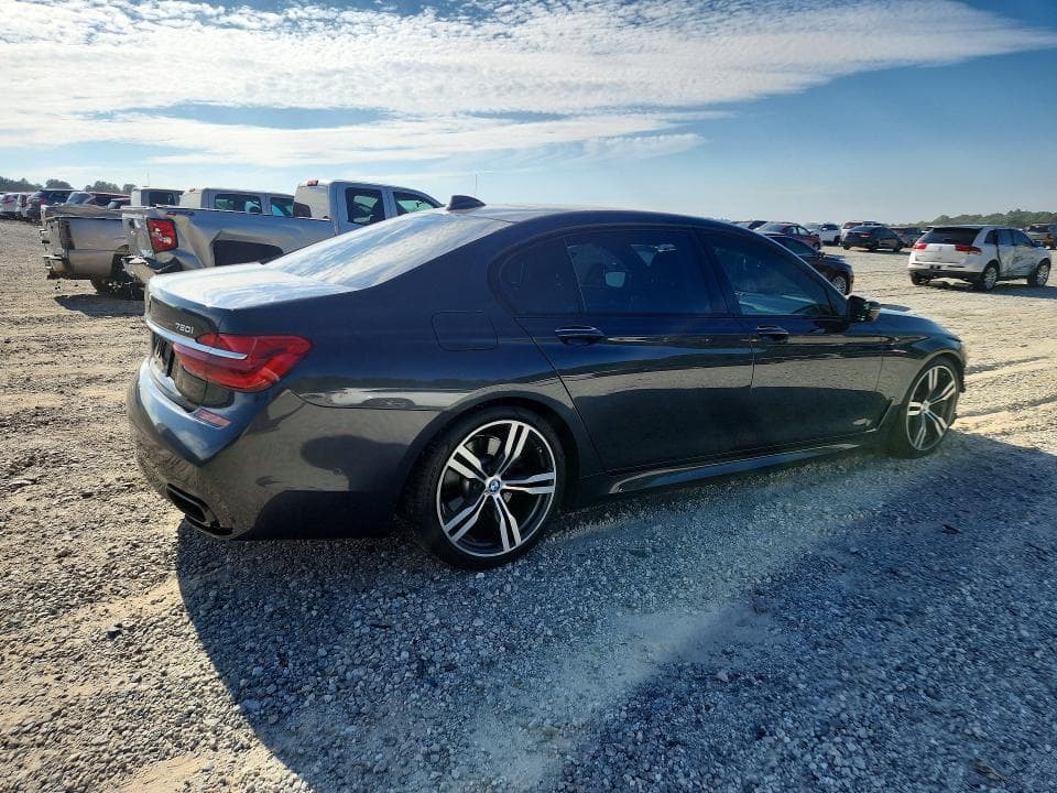 2017 BMW 750 I 3