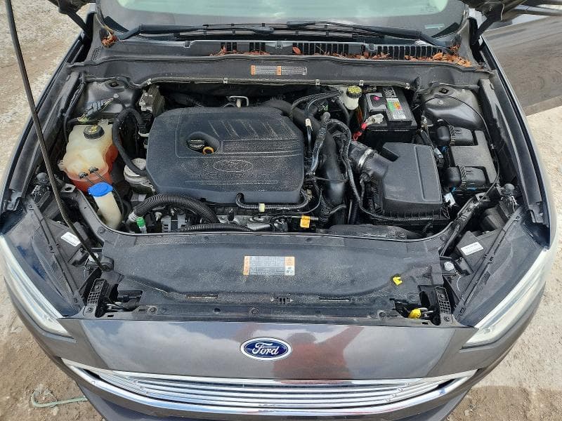 2017 FORD FUSION SE 11