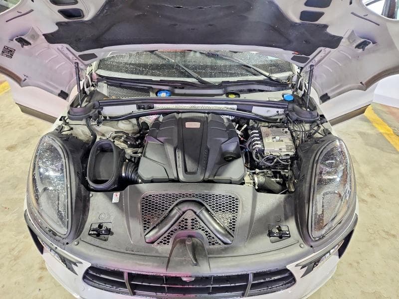 2020 PORSCHE MACAN GTS 12