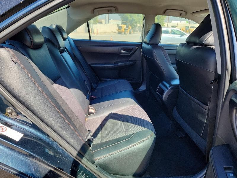 2017 TOYOTA CAMRY SE 10