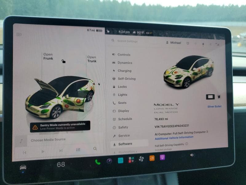 2023 TESLA MODEL Y 9