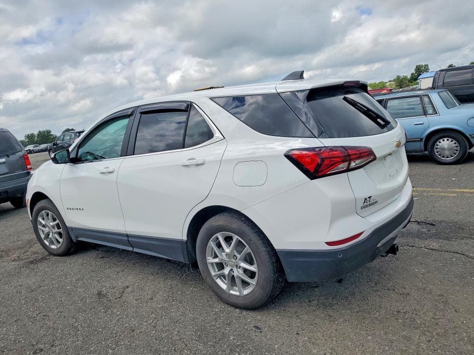 2024 CHEVROLET EQUINOX LT 2