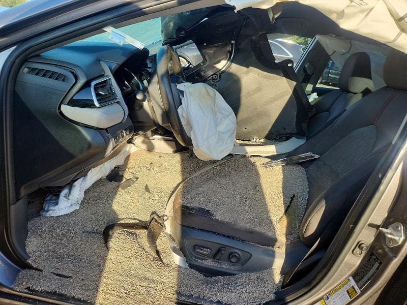 2018 TOYOTA CAMRY LE 7