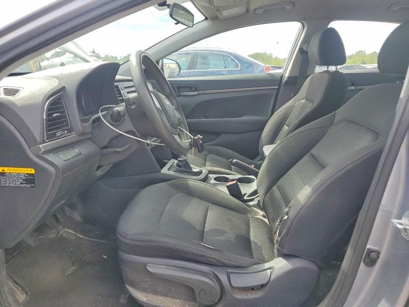 2017 HYUNDAI ELANTRA SE 7