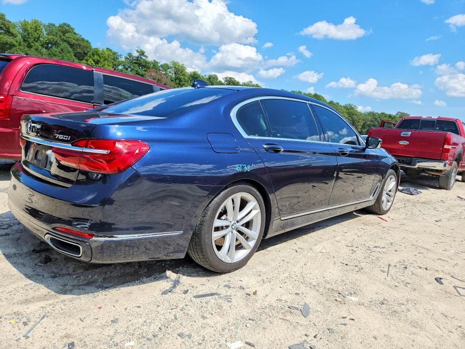 2017 BMW 750 XI 3