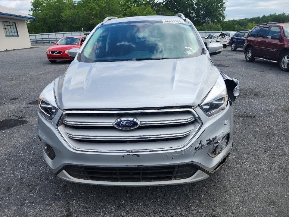 2019 FORD ESCAPE TITANIUM 5