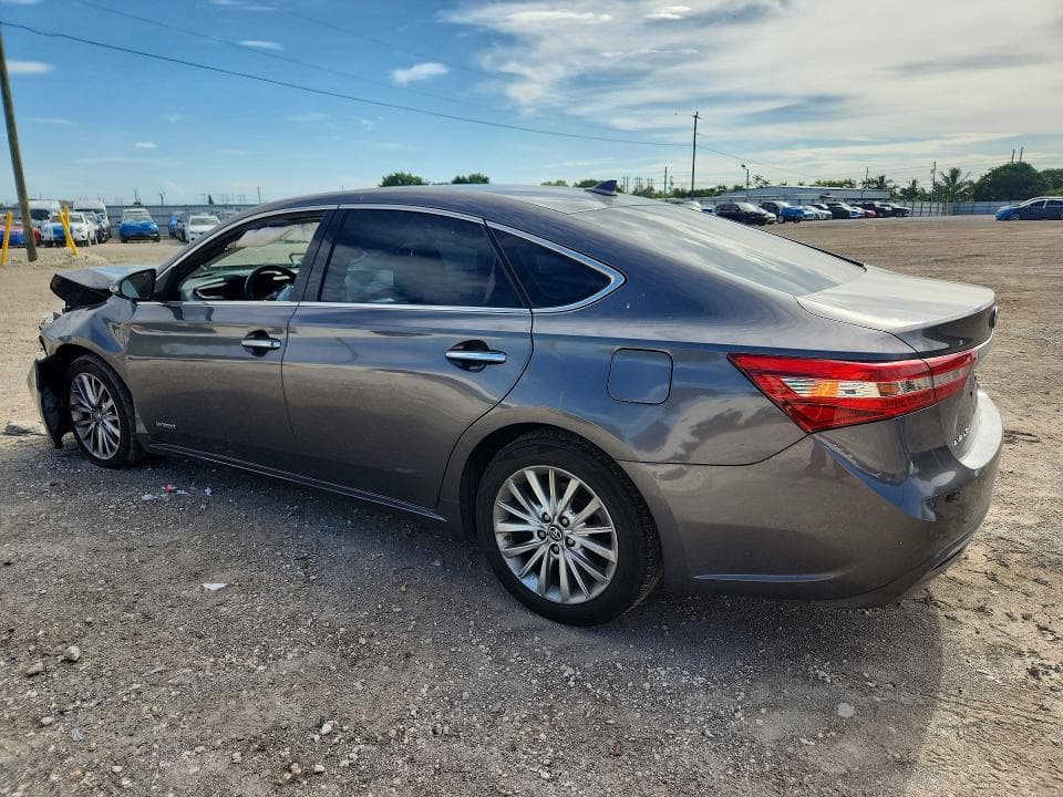 2018 TOYOTA AVALON HYBRID 2