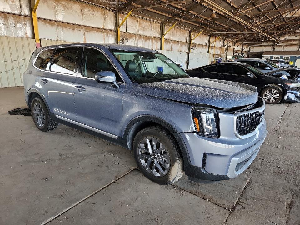 2023 KIA TELLURIDE LX 4