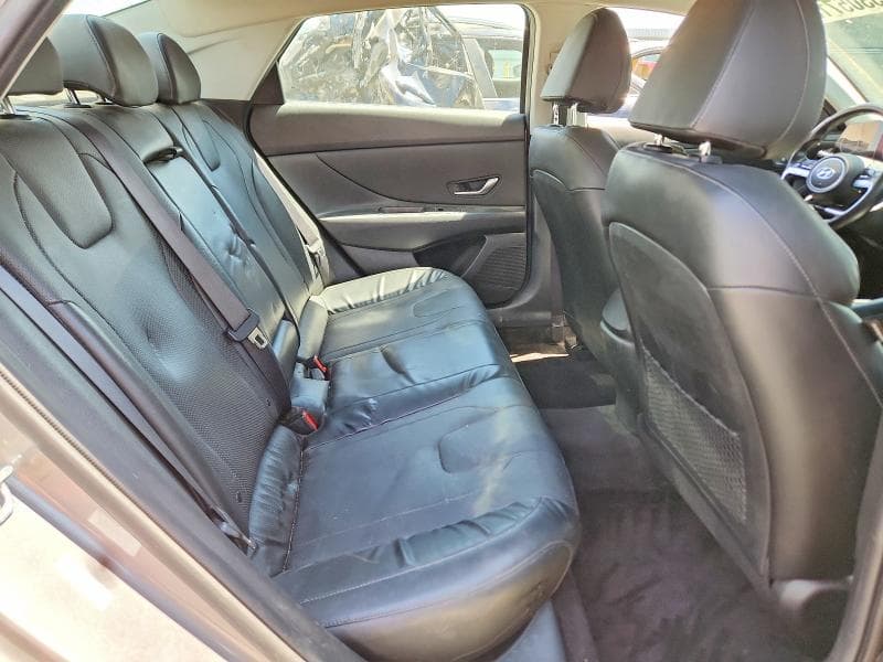 2023 HYUNDAI ELANTRA LIMITED 10